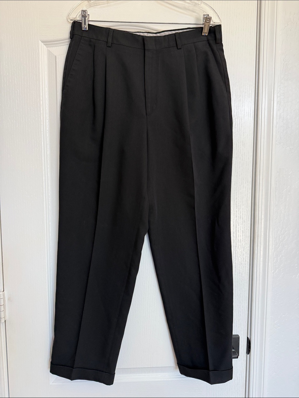 Van Heusen Black Pleated Dress Pants